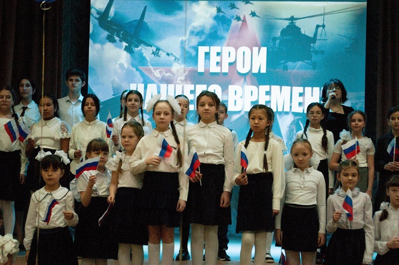 Литературно-музыкальная гостиная "Герои нашего времени".